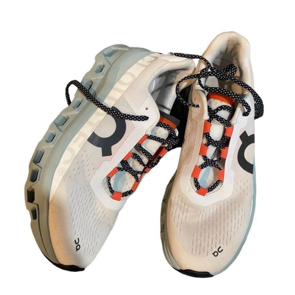 ON Cloud Monster running shoe